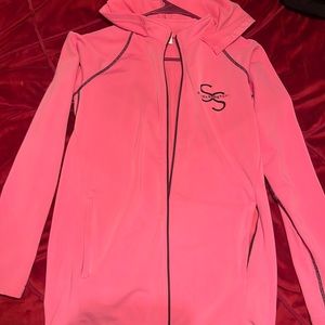 steep stretch zip up